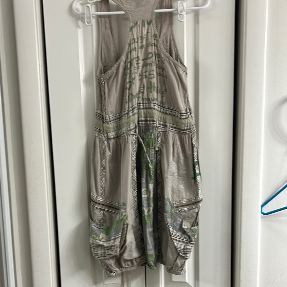 Dress from Europe - Picture 3 of 3